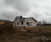 Дом с фальцевой кровлей