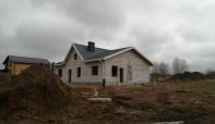 Дом с фальцевой кровлей